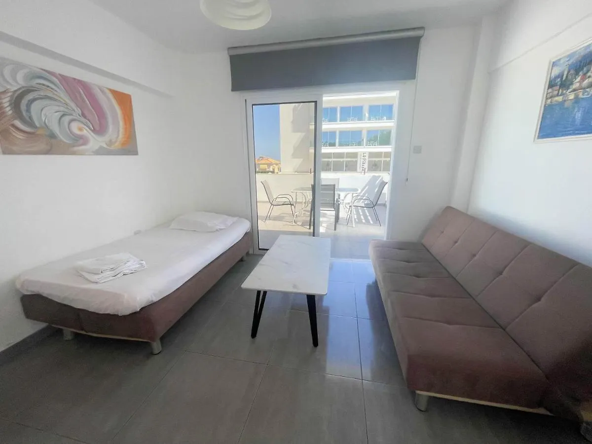 Christina Apartment Πρωταράς 0*,  Κύπρος